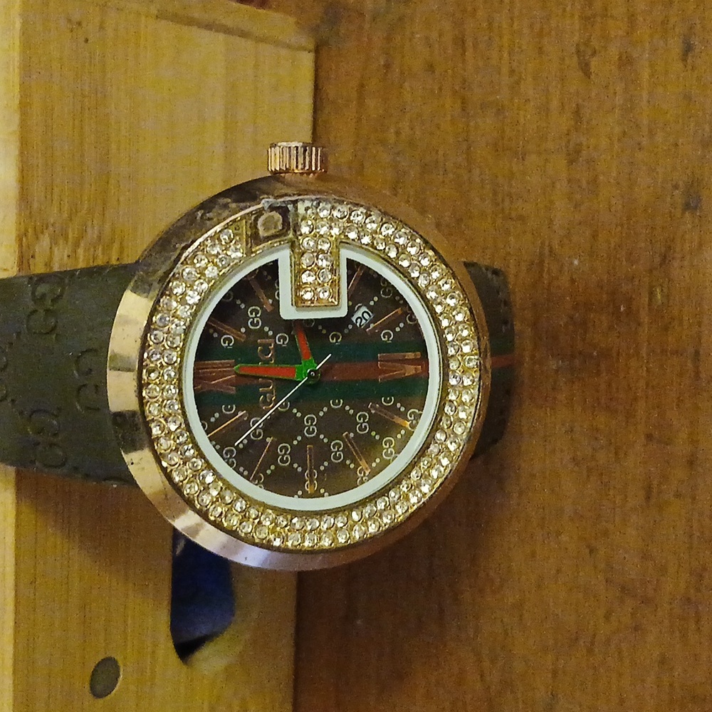 Mens watch